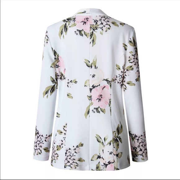 Springtime floral blazer with pockets - Picture 5 of 7
